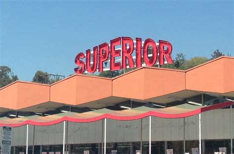 Superior Grocers/Shoppers Market - LA Conservancy