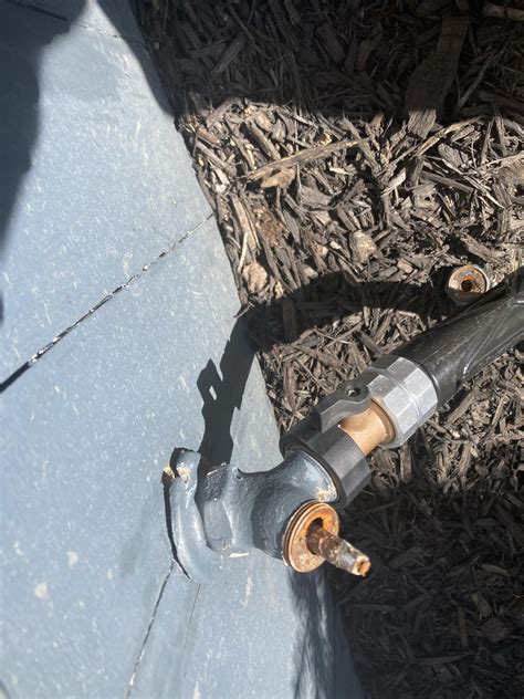 How to replace 1960’s hose spigot? : r/howto
