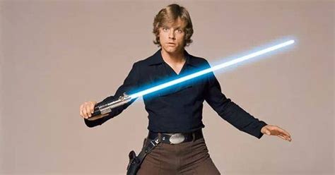 Lightsaber used in Star Wars: A New Hope and The Empire Strikes Back ...