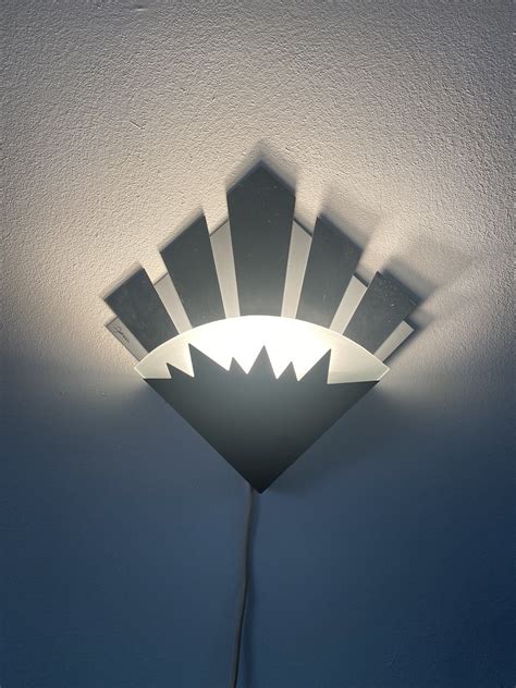 Fiorucci Memphis Wall Lights (2) Targetti Sankey, 1980 – DERIVE