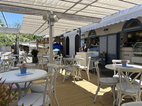 Slastičarnica Zsur Balatonlelle - SUBROSIS