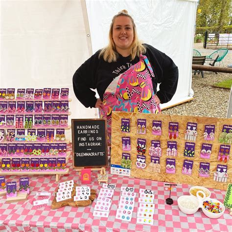 What is the difference between XL, XXL, 0X, 1X? : r/PlusSize