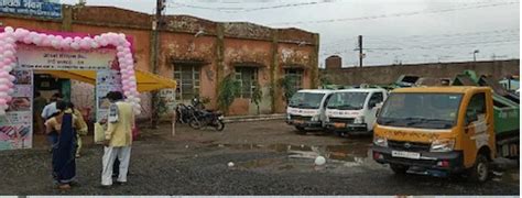 Bhopal: Voters hassled as model polling booth established in the midst ...