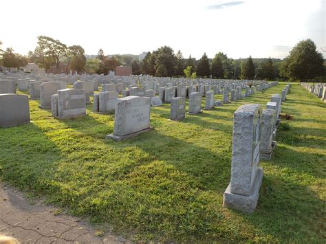 Holy Sepulchre Cemetery and Mausoleum in Totowa, New Jersey - Find a ...