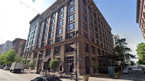 Sauce Magazine - Lucas Park Grille in downtown St. Louis has closed ...