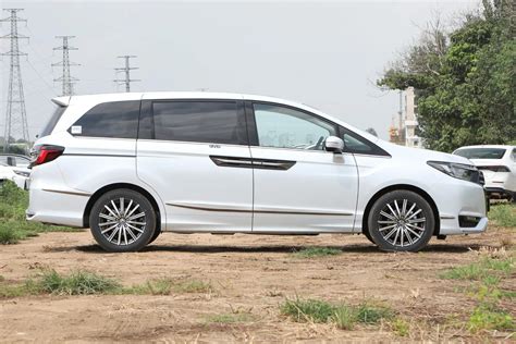 Honda Elysion 2024 2.0L Phev Second Hand Electric Car EV Vehicle - China Electric Car and EV Vehicle