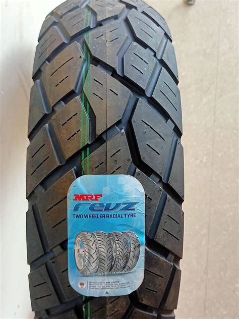 MRF 150/60% R17 66S Revz- C1 Tubeless Bike Rear Tyre : Amazon.in: Car ...