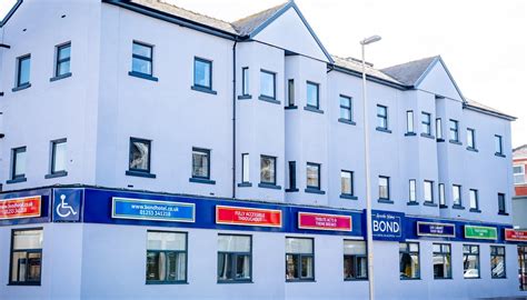 THE BOND HOTEL (Blackpool) - Hotel Reviews & Photos - Tripadvisor