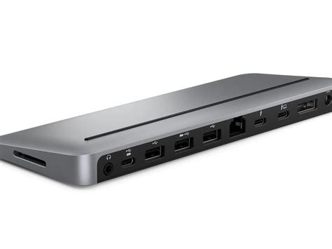 https://thegadgetflow.com/wp-content/uploads/2021/06/Brydge-Stone-Pro-Thunderbolt-3-Docking-Station-06-1200x900.jpg