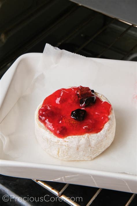 Baked Brie and Preserves | Precious Core