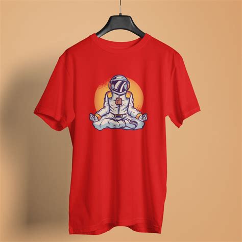 Astronaut Meditating Combed Cotton Women Yoga T-shirt