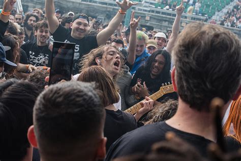 LCD Soundsystem, Jamie xx, IDLES & L'Rain had Forest Hills Stadium dancing (pics, setlists, review)