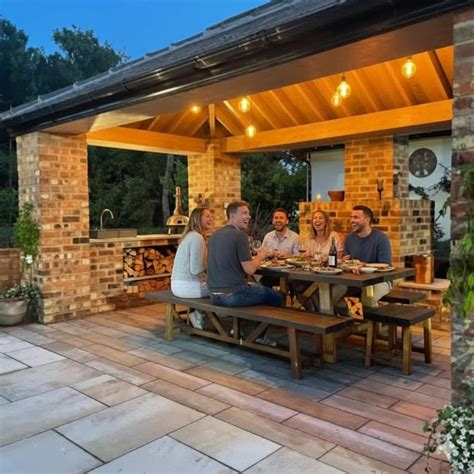 Affordable Stylish Outdoor Kitchen On A Tight Budget