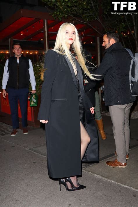 Anya Taylor-Joy / anyataylorjoy / owlicats Nude Leaks OnlyFans Photo 1988 | #TheFappening