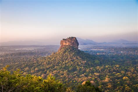 Most Famous Countries in Asia 的图像结果