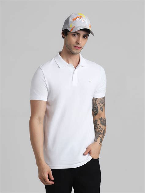 Buy White T-shirts for Men Online | JACK&JONES