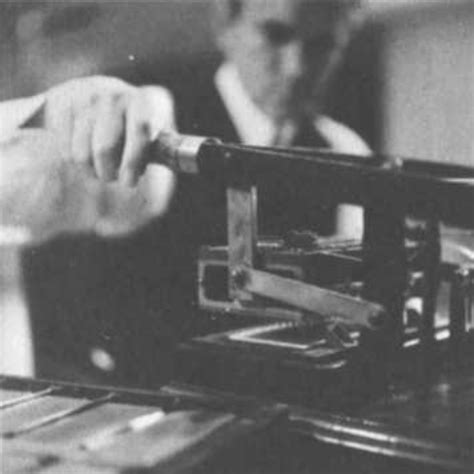 1 ene 1889 año - Herman Hollerith diseña las tarjetas perforadas ...