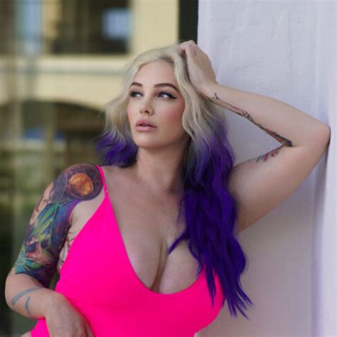 The Moist Queen - Fandom On Demand