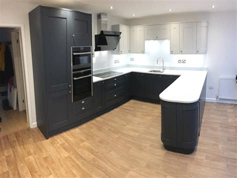 https://markcrallankitchens.co.uk/wp-content/uploads/2020/08/Mark-Crallan-Kitchens-2.jpeg?utm_source=chatgpt.com
