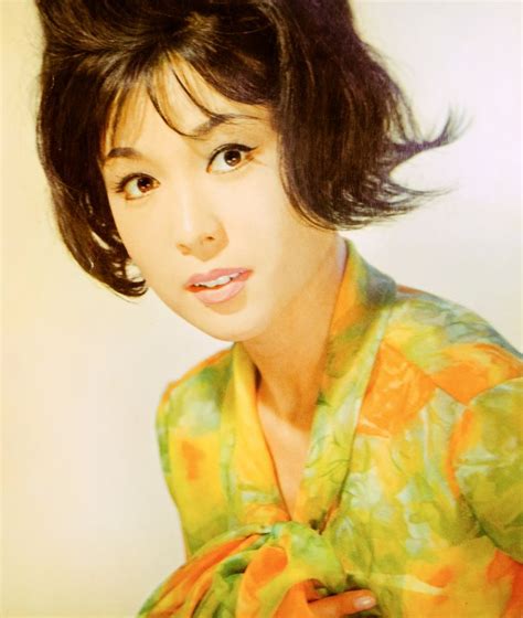 若尾文子 Ayako Wakao | Vintage photos, Actresses, Singer fashion