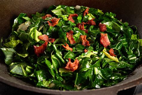 Braised Collard Greens :: recipes :: Camellia Brand