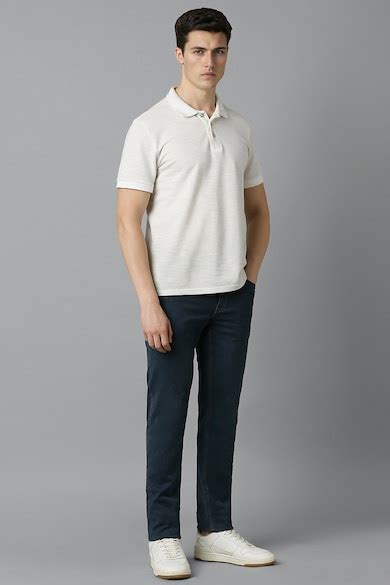 Buy Men Navy Dark Slim Fit Jeans Online - 39672179 | Louis Philippe