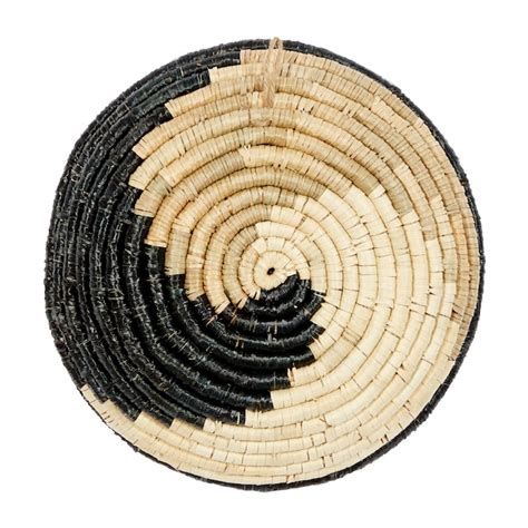 Grayson Lane 20-in W x 20-in H Wood Plate Handmade Spiral Basket ...