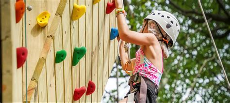 Adventure Camp 的图像结果