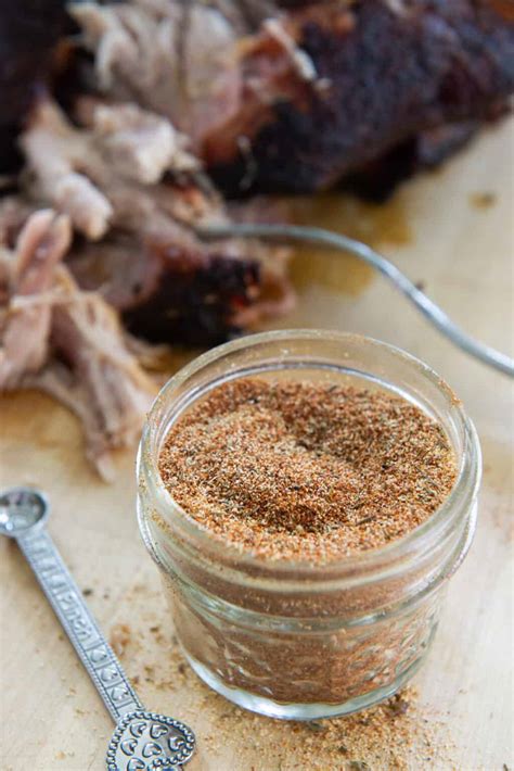 Pork Rub (for Pulled Pork, Ribs, Chops, Roasts) - Fifteen Spatulas