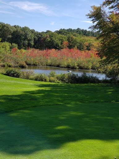 Golf Course «Wentworth Hills Golf Club», reviews and photos, 27 Bow St ...