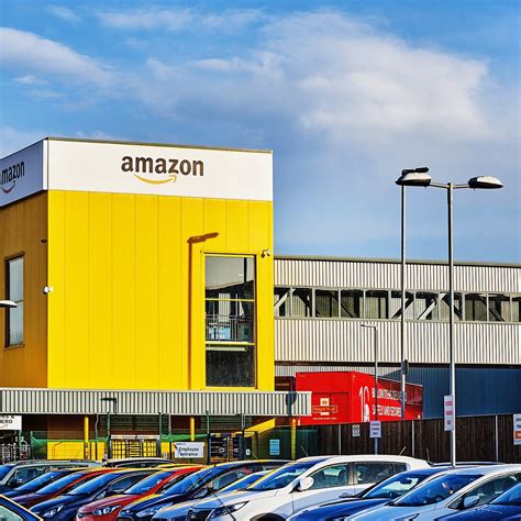 Amazon Fulfilment Centre Tours EDI4 (Dunfermline) - All You Need to ...