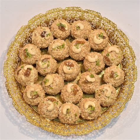 Poush Parbon Prasad Special Jaynagarer Moa – Good Food Bar