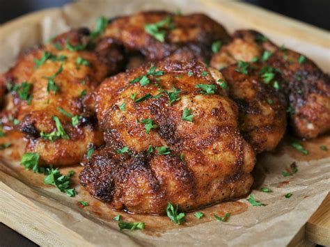 Baked Boneless Chicken Thighs: A Quick & Easy Recipe - ChickenServed