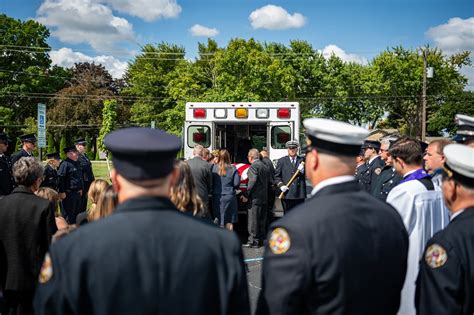 Freck Funeral Chapel | Oregon OH
