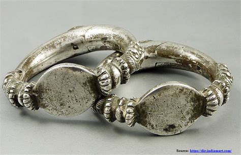 Know the Exquisite Traditional Indian Art