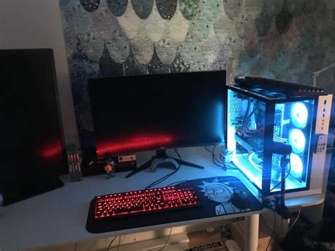 Image result for Dual Monitor Streamer Setup