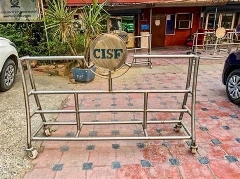 Stainless Steel Barricade - Metal Beam Crash Barrier Manufacturer from ...