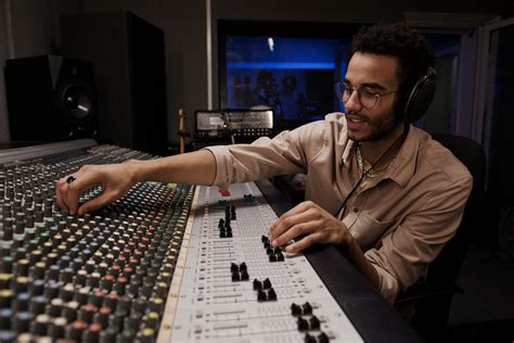 What Does a Sound Engineer Do in the Music Industry? Essential Role Explained