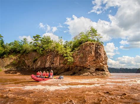 Top 25 - Tourism Nova Scotia