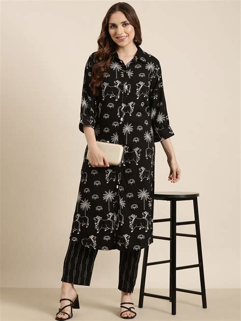 SHOWOFFFF Women's Straight Black Ethnic Motifs Kurta Sets With Trousers