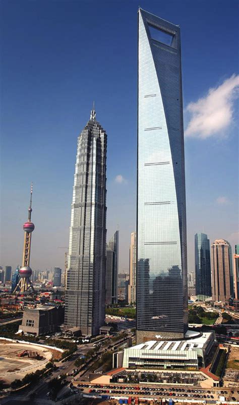 2008年，中日上海风水大战！过程惊心动魄，中国靠中心大厦获胜