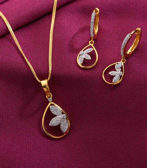 Buy Stylish Blossom Pendant Semi-Floral Set – P. N. Gadgil & Sons Ltd