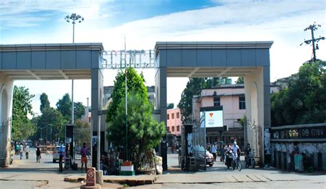 ସ୍ୱାସ୍ଥ୍ୟସେବାର ନଗ୍ନ ଚିତ୍ର : SCB ମେଡିକାଲରେ 'ଜୀବନ ରକ୍ଷାକାରୀ' ୮୯ଟି ...