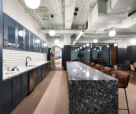 1 N Dearborn Spec Suite - Chicago | Office Snapshots