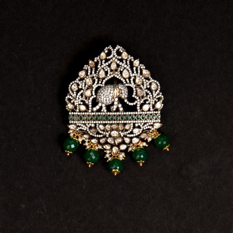 Niya Pendant – Amyrasilver