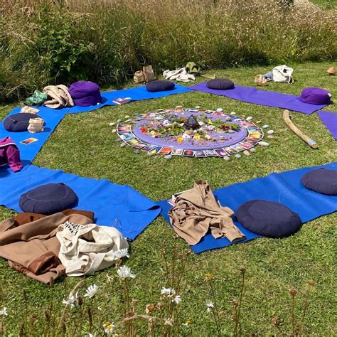 Red Tent Gathering - A Circle of Sisterhood, the Sanctuary, Dublin, 12 ...