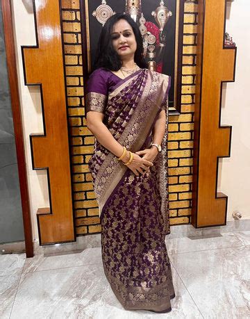 Violet Soft Silk Saree With Beautiful Pallu – Sareewave