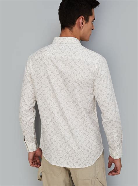 Buy Men Slim Fit Printed Casual Shirt Online at just Rs. 999.0 ...