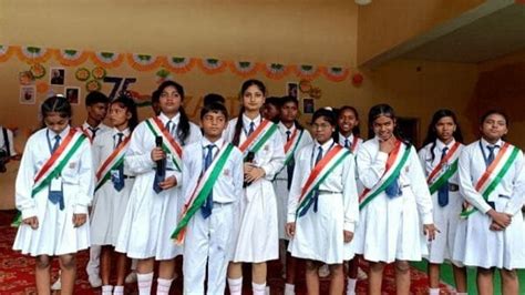 सेवन स्टार्स अकादमी Seven Stars Academy में धुमधाम से मनाया गया ...