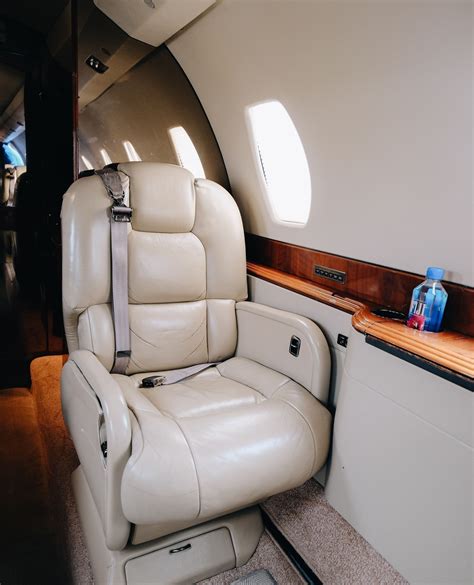 Amalfi Jets | McKenna calls in to discuss her next flight request with ...